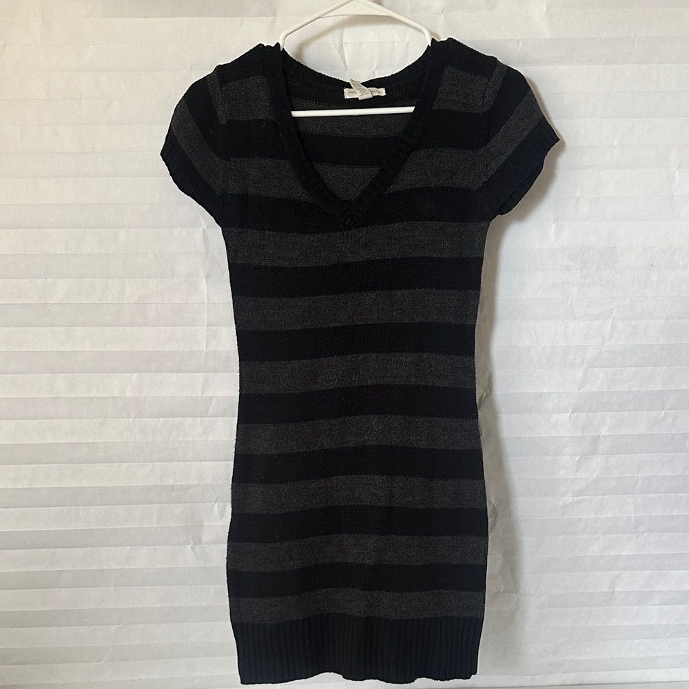 Ambiance Apparel Women’s Black Stripe V‑Neck Knit Dress Small